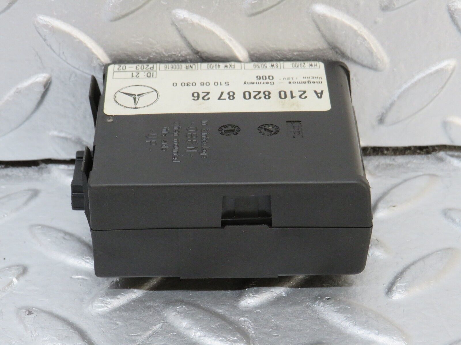 34865 Mercedes-Benz W210 320E Anti Theft Sensor 2108208726