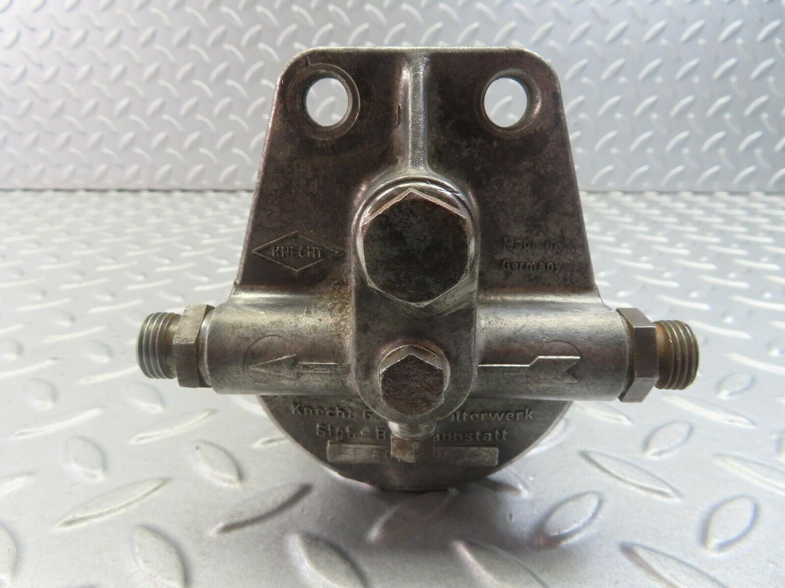 8308 Mercedes-Benz W109 Fuel Filter Knecht FB602