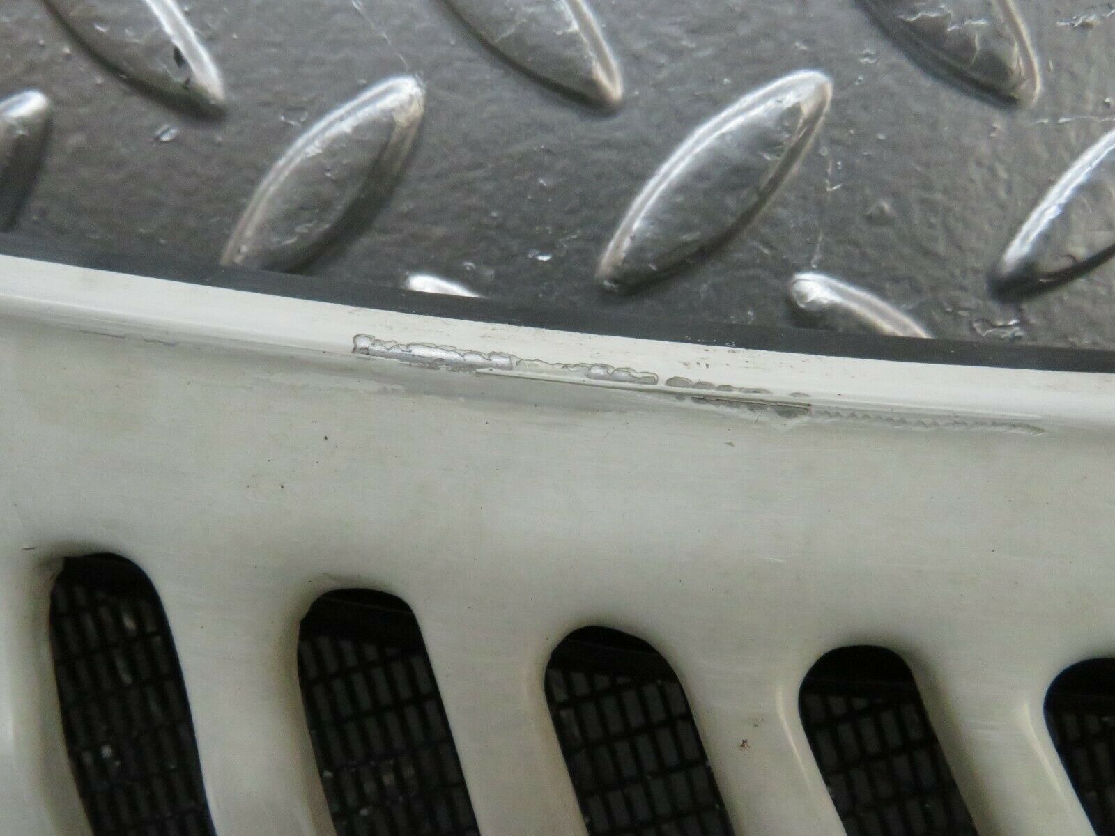 23740 Mercedes-Benz C107 450SLC Coupe Air Intake Grill Right Side