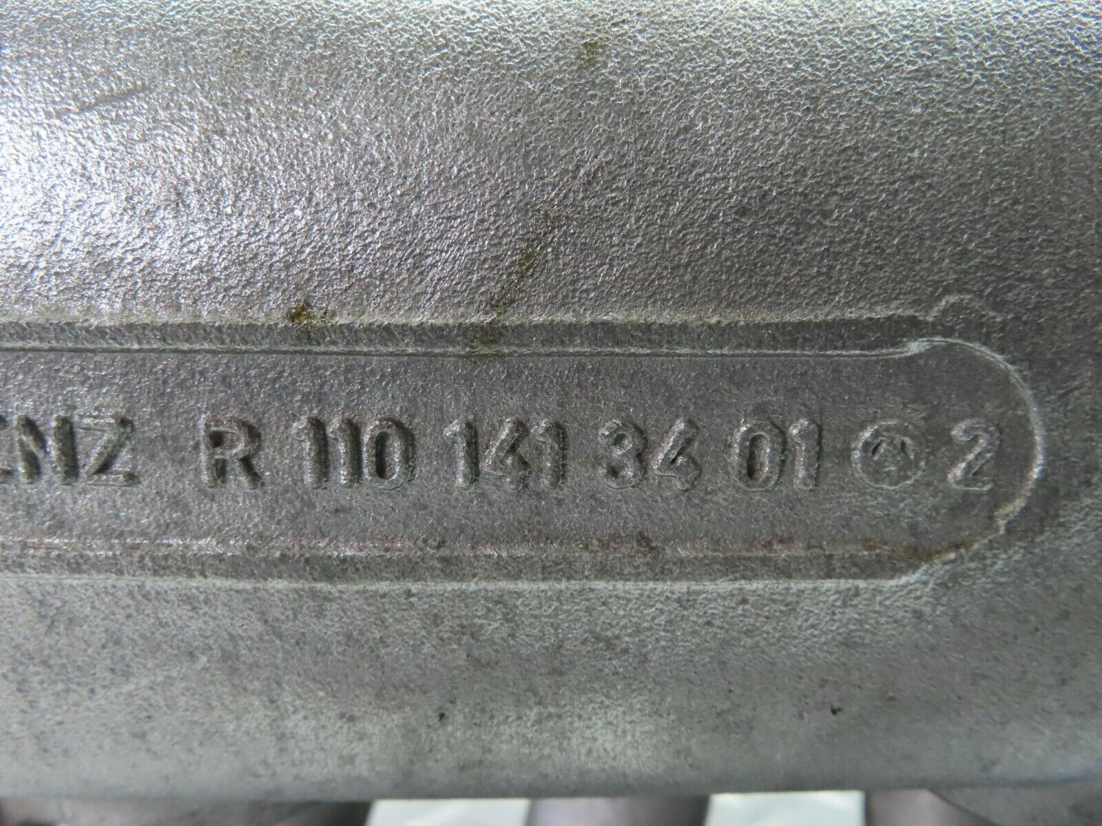 9841 Mercedes-Benz C123 280CE Coupe Air Intake Manifold 1101413401