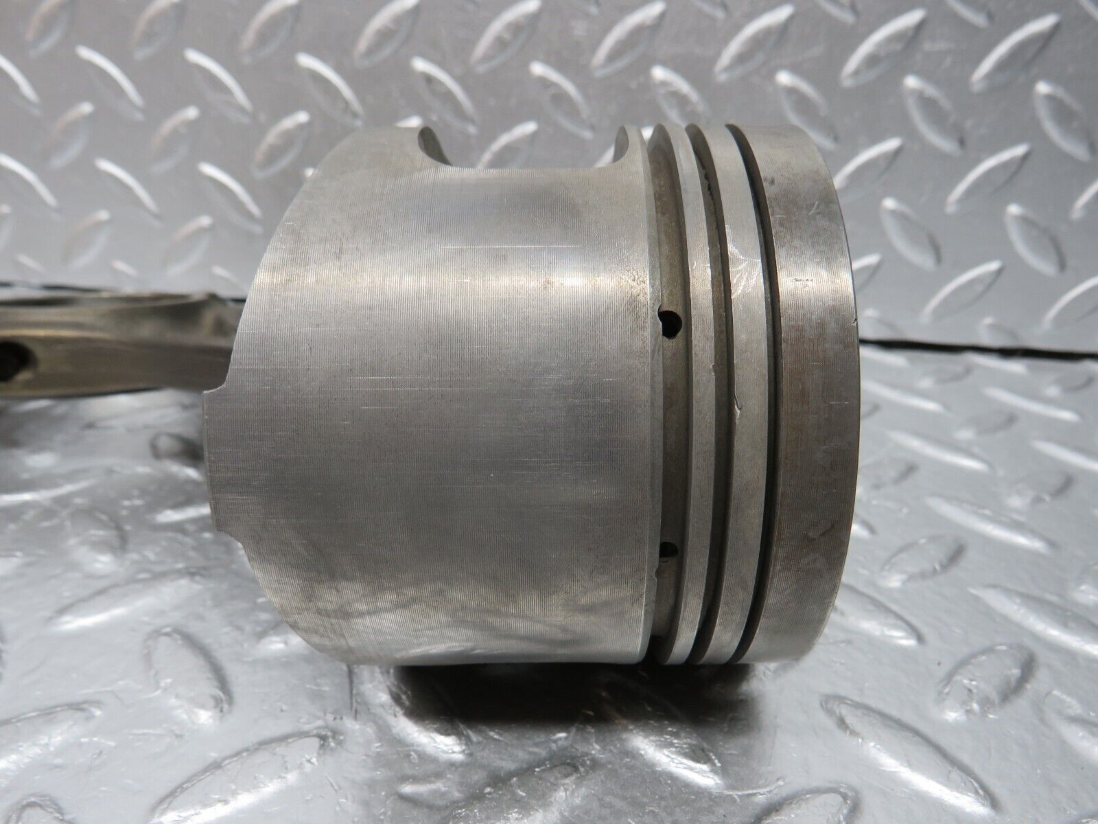 30912 Mercedes-Benz W201 190E 2.0L Piston With Connecting Rod 88.985mm 10203