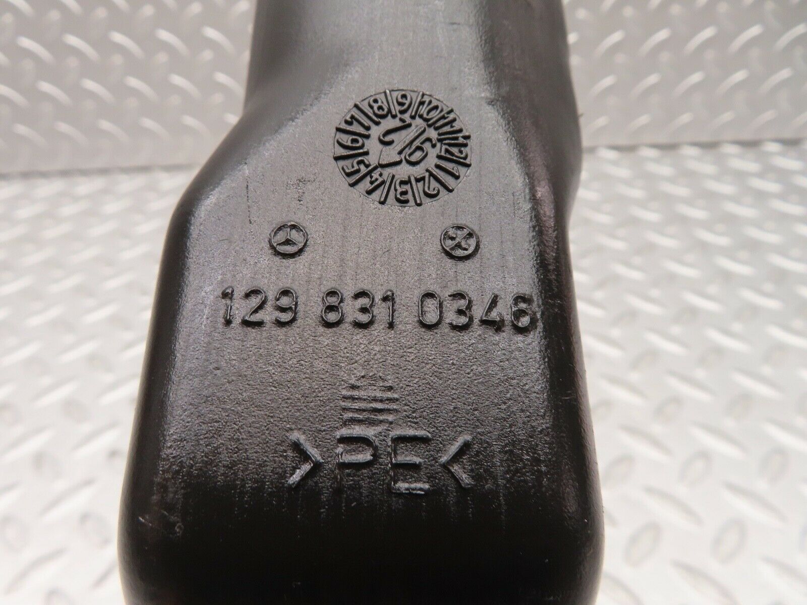 17174 Mercedes-Benz R129 300SL Coupe Air Intake Duct 1298310346