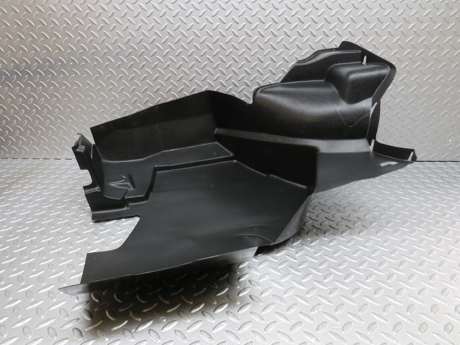 36558 Mercedes-Benz W201 190E 2.0L Trunk Cover Panel Right Side 2016931433