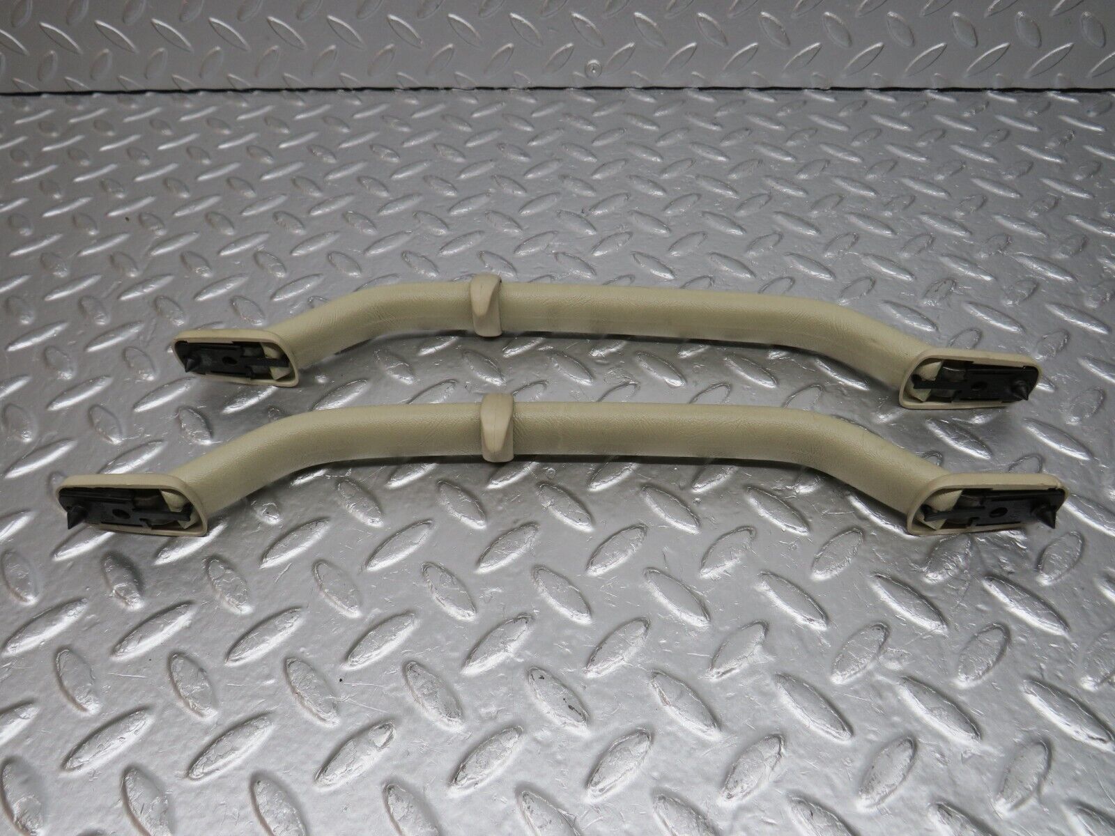 34022 Mercedes-Benz W124 260E Interior Roof Grab Handle Set