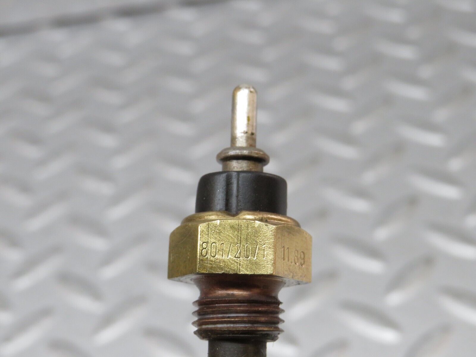 36256 Mercedes-Benz W126 420SE Coolant Temperature Sensor VDO 0055421017