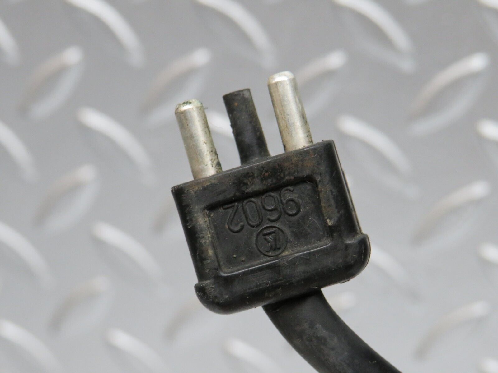 31199 Mercedes-Benz S124 220TE Wagon Cooling Fan Bosch 0005007193