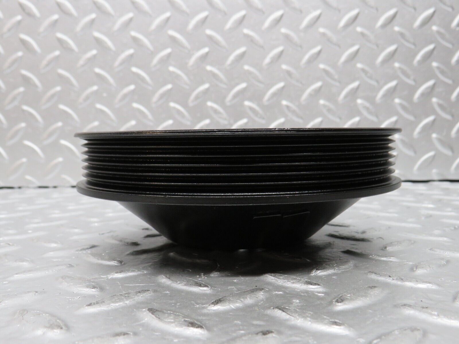 30967 Mercedes-Benz W124 230E Power Steering Pulley 2014600479