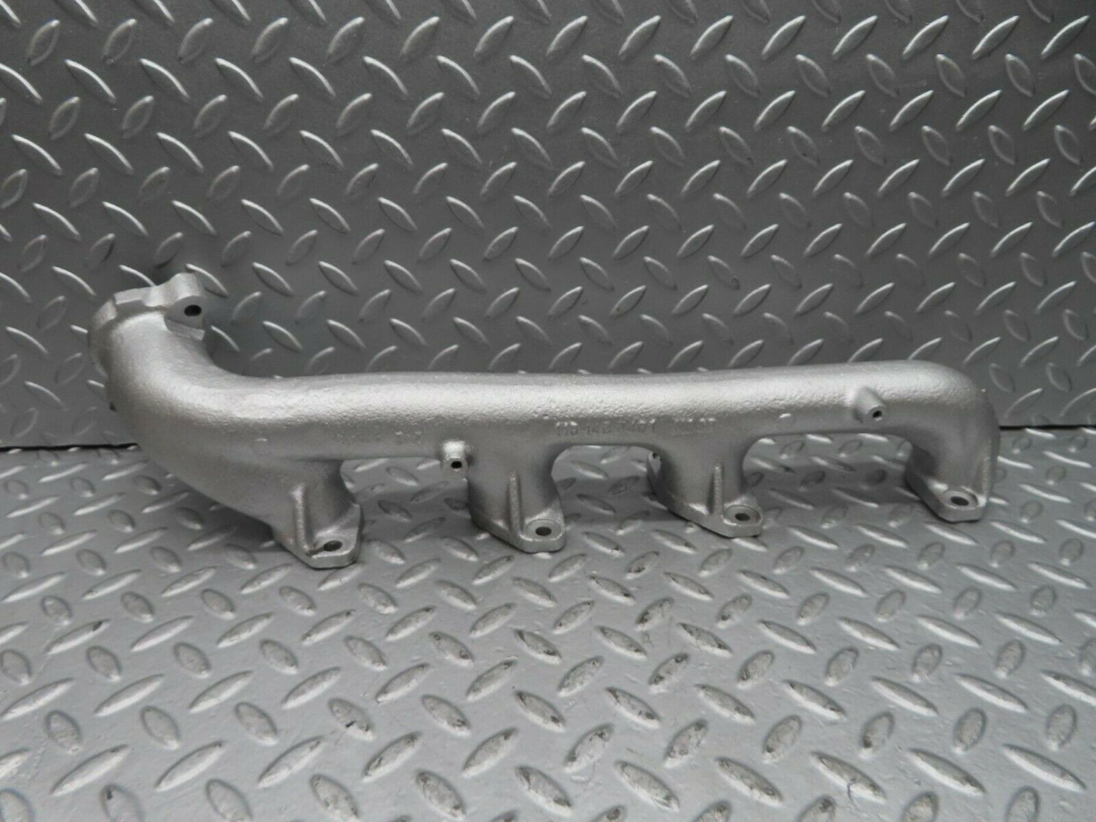 16676 Mercedes-Benz C107 380SLC Exhaust Manifold Left Side 1161423401