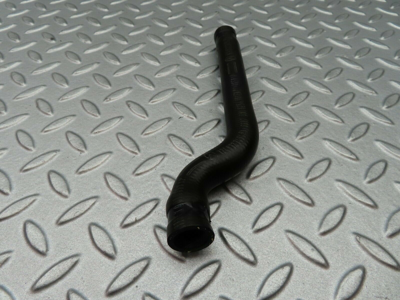 5479 Mercedes-Benz W124 230E Water Hose Pipe 1248323494