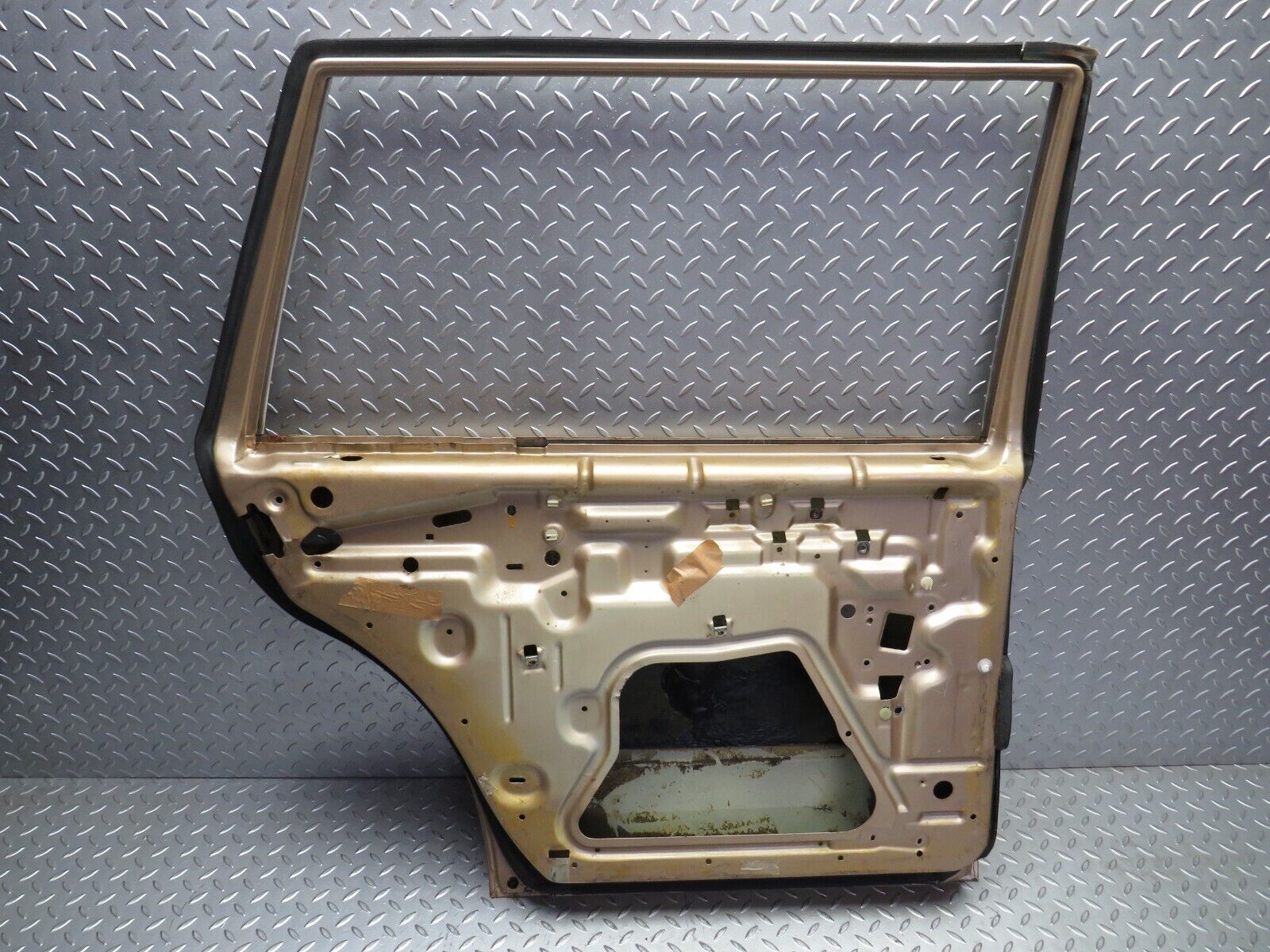 28196 Mercedes-Benz S123 240D Wagon Rear Left Door