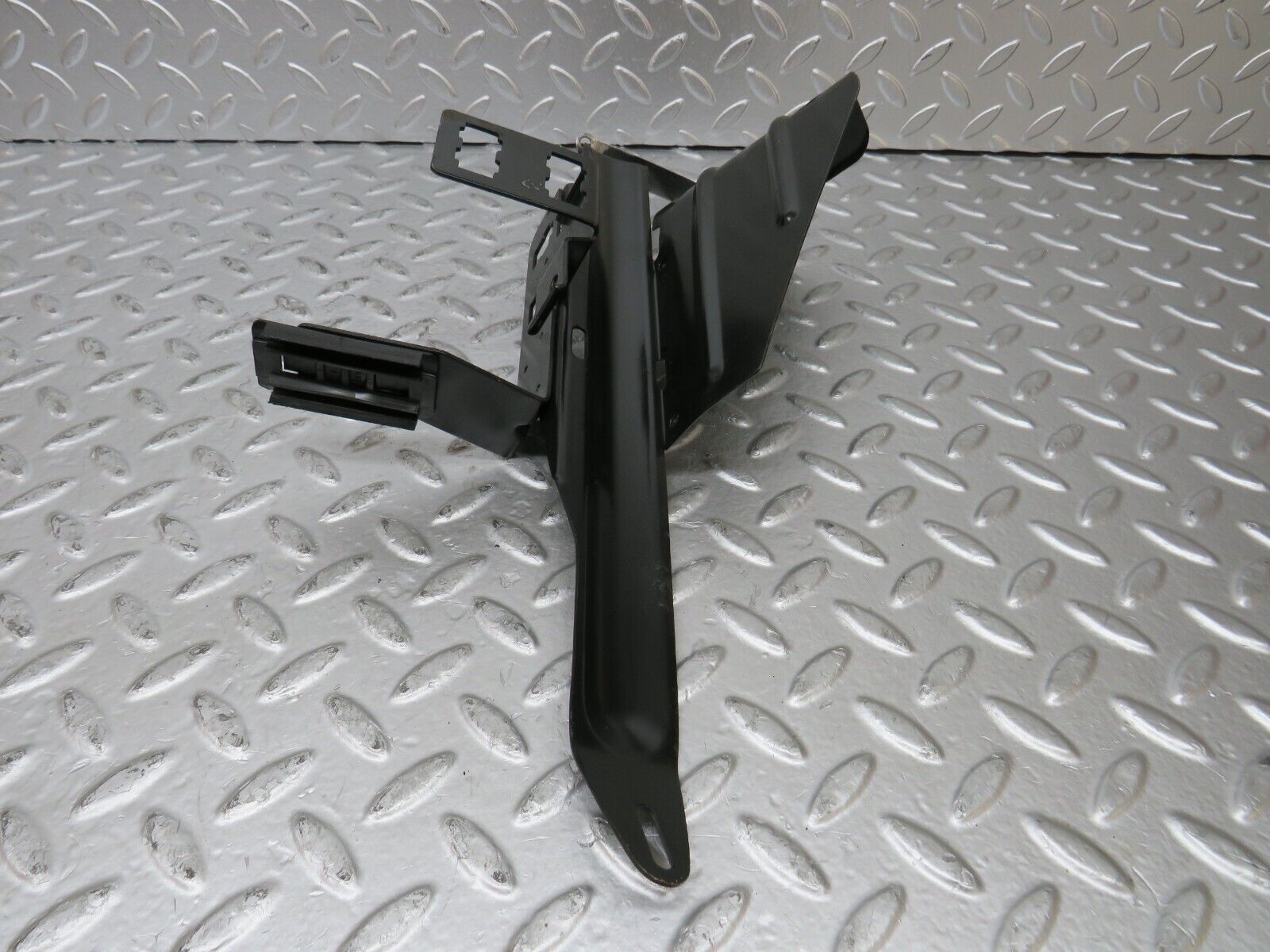 26281 Mercedes-Benz W116 450SE Relay Bracket