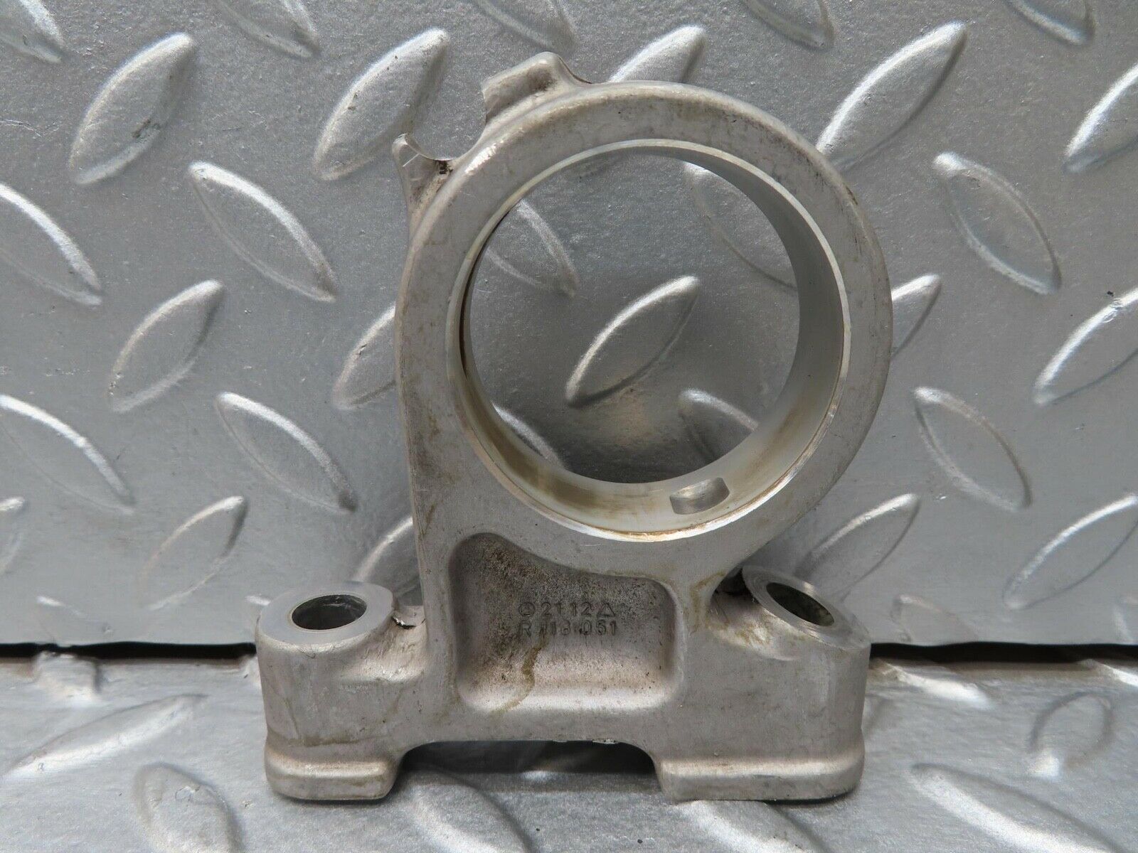 16551 Mercedes-Benz C107 350SLC Coupe Camshaft Tower Bearing 1160512112