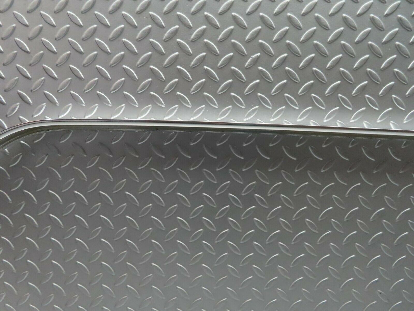 10146 Mercedes-Benz C123 230CE Coupe Roof Chrome Trim Left Side