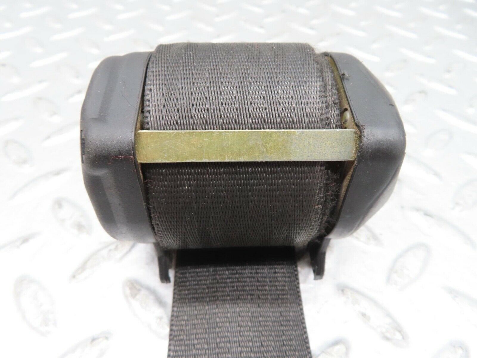 7011 Mercedes-Benz W123 230E Front Left Seat Belt With Buckle 1238602586