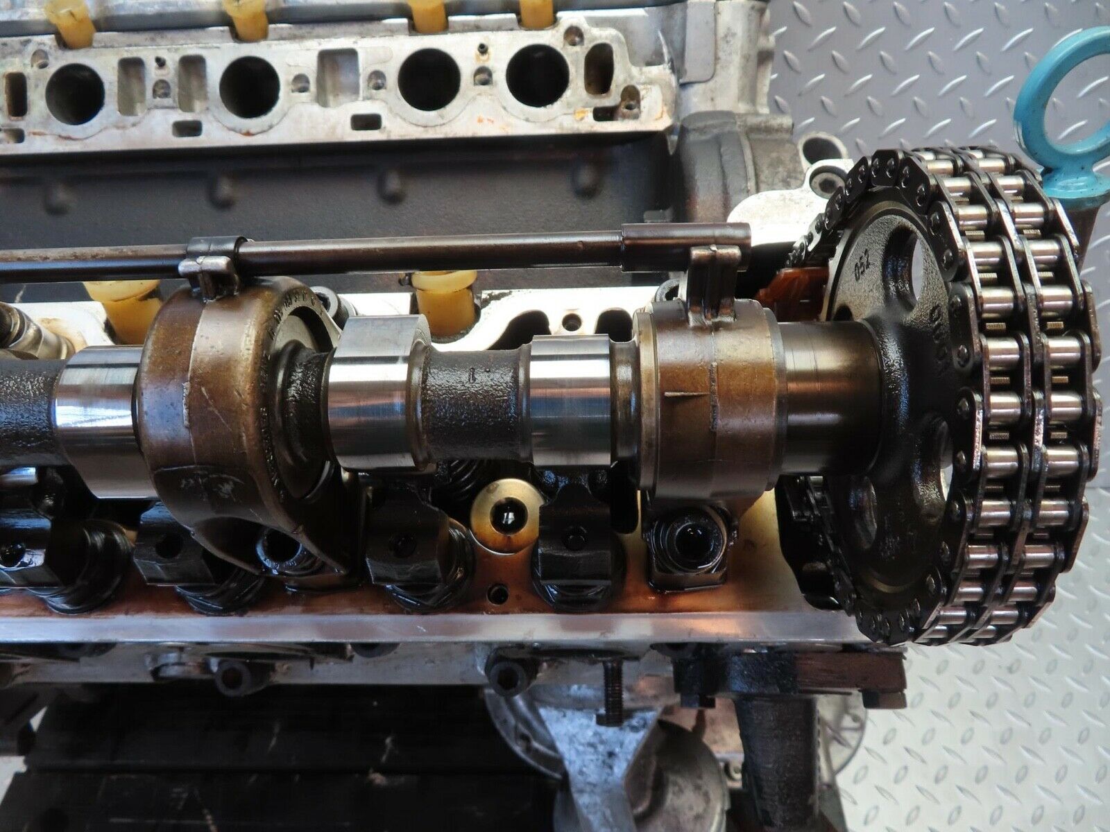 14811 Mercedes-Benz W116 350SE 8 Cylinder Petrol Engine 1160110801 M116.985