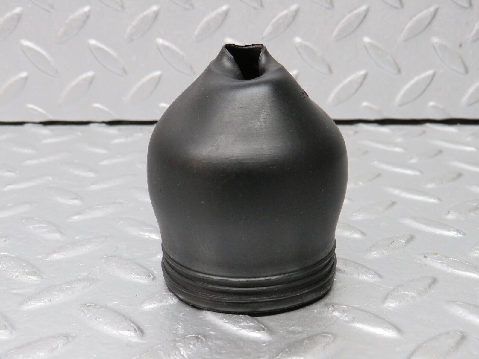 38799 Mercedes-Benz W201 190E 2.6L Headlight Switch Rubber Cover 0005452245