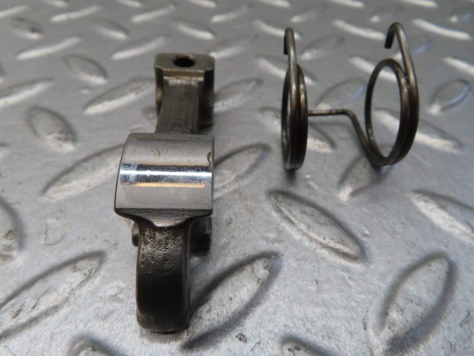 13378 Mercedes-Benz W111 230S Valve Rocker Arm With Retaining Spring