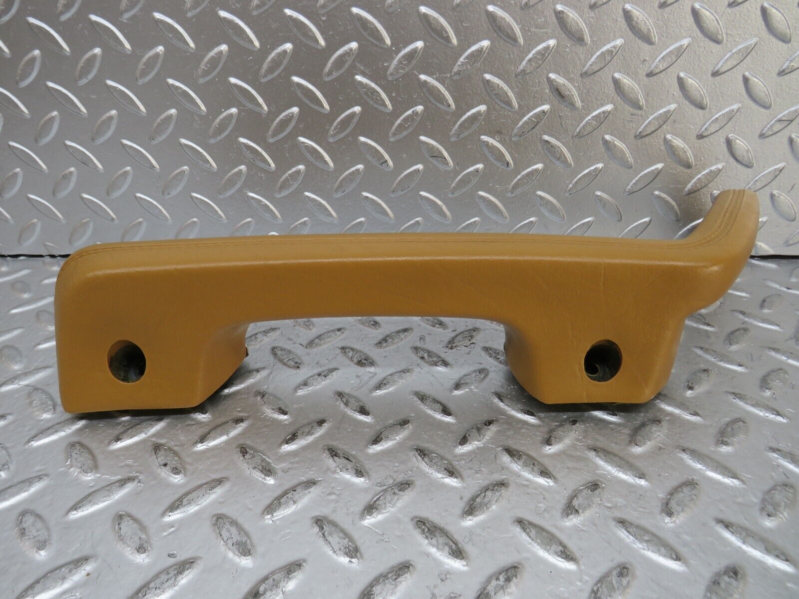 27218 Mercedes-Benz W123 280E Left Interior Door Handle Palomino 1239701701