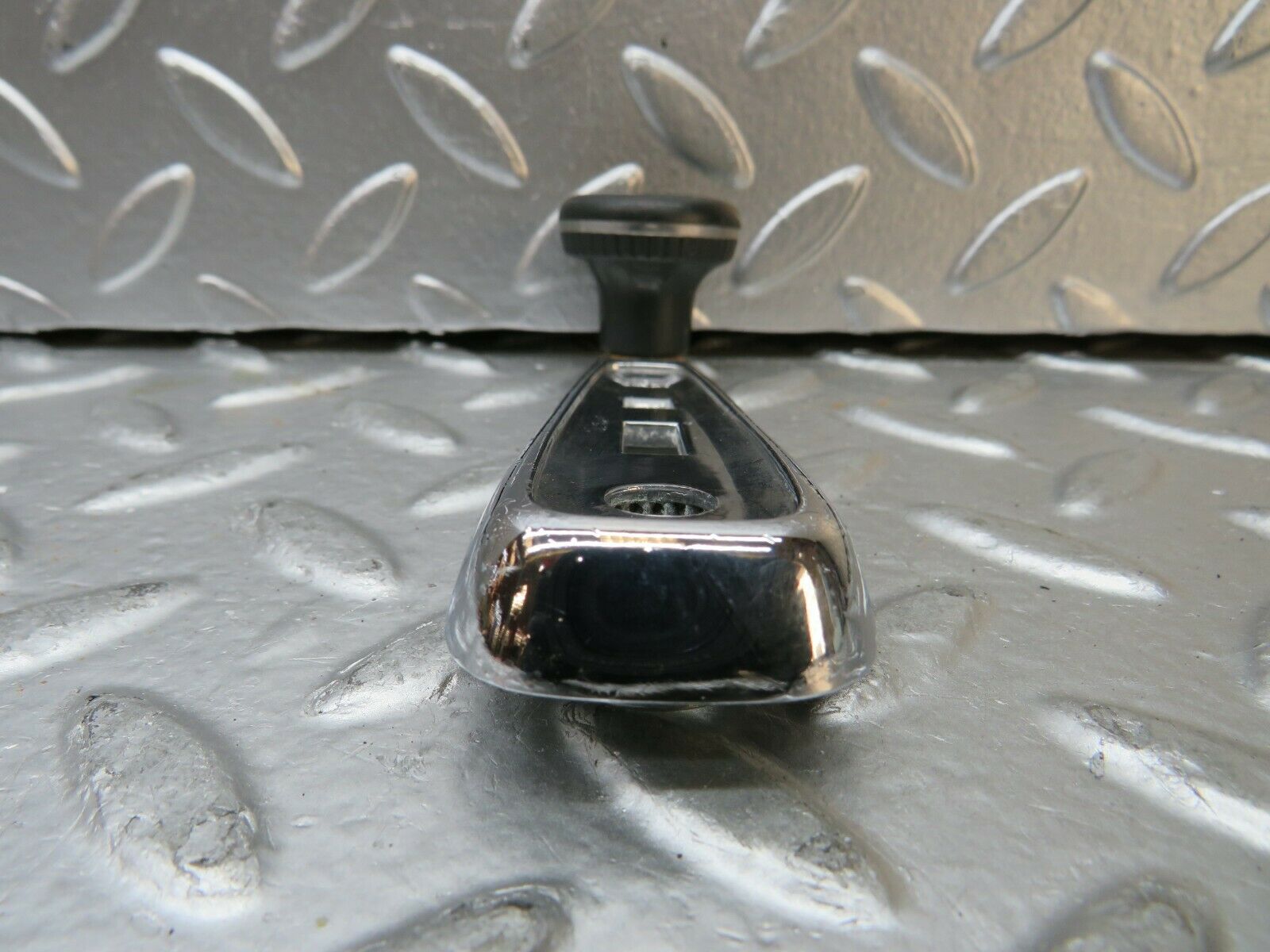 22991 Mercedes-Benz C123 230CE Coupe Window Lifter Crank Handle