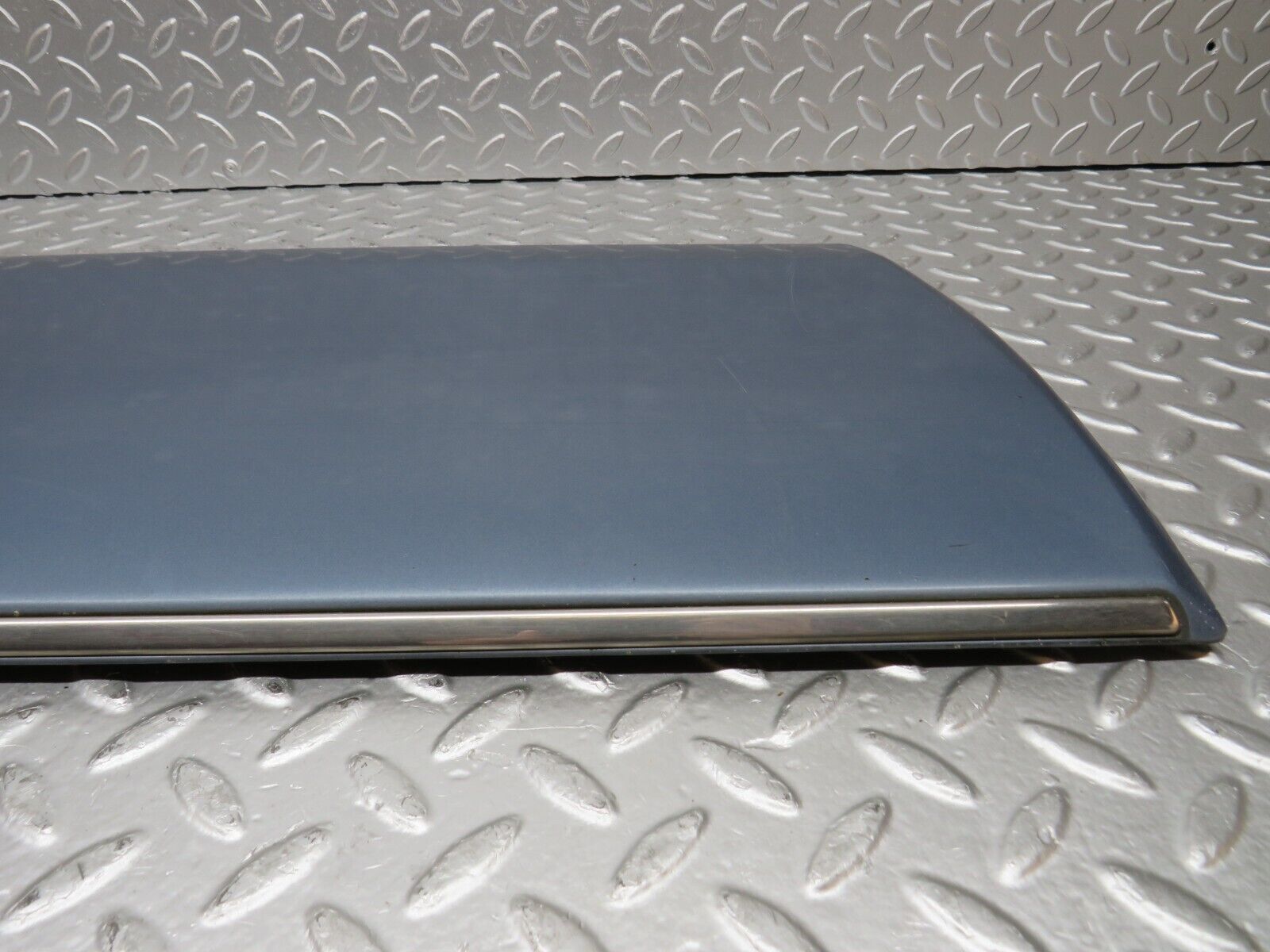 31296 Mercedes-Benz S124 220TE Wagon Rear Left Door Lower Moulding 1246901740