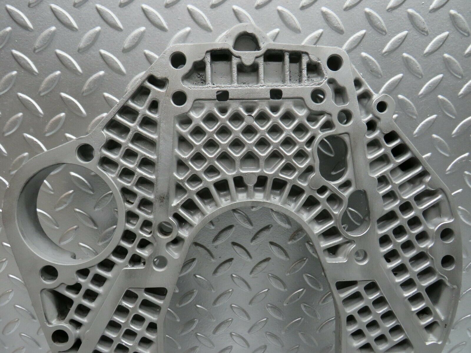 24065 Mercedes-Benz W123 280E Gearbox Flange 1100111545