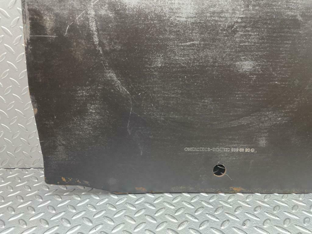 13525 Mercedes-Benz W123 200 Spare Wheel Cover 1236900130