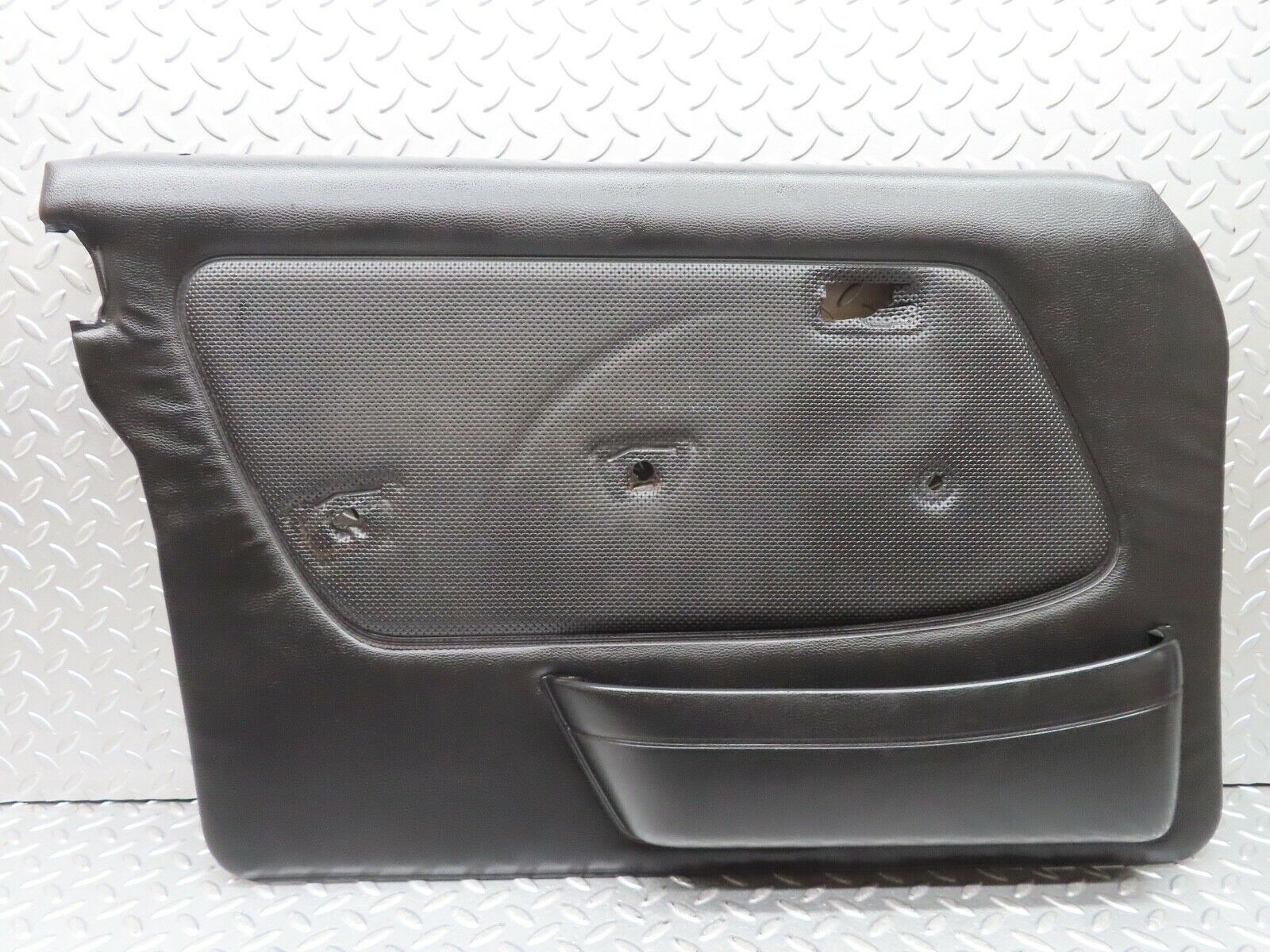 19030 Mercedes-Benz W123 300D Front Left Door Card Black