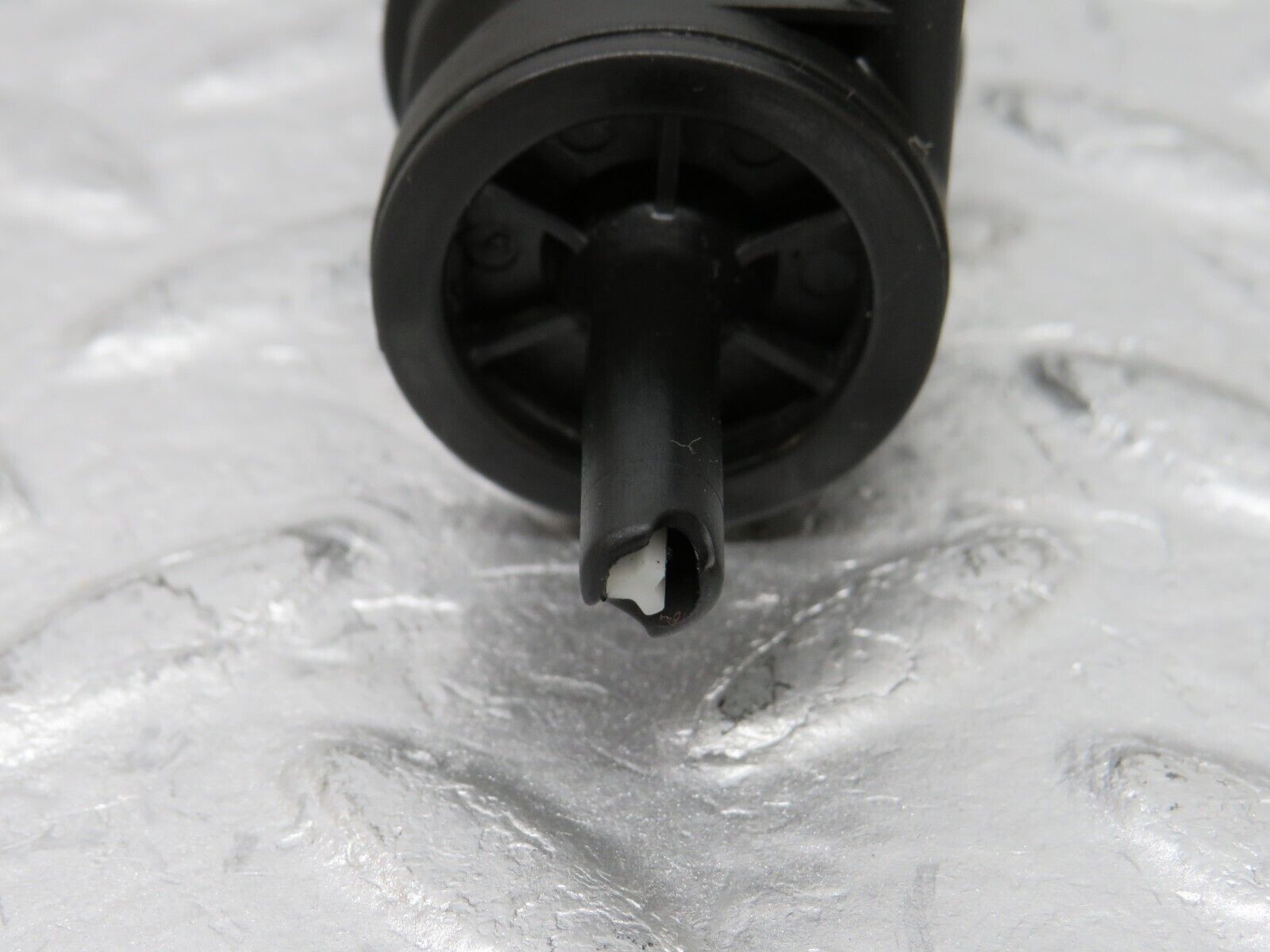 34743 Mercedes-Benz W210 320E Windscreen Washer Pump VDO