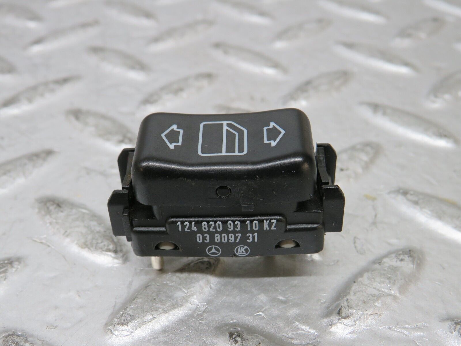 27561 Mercedes-Benz S124 300TE Electric Window Switch Left Side 1248209310