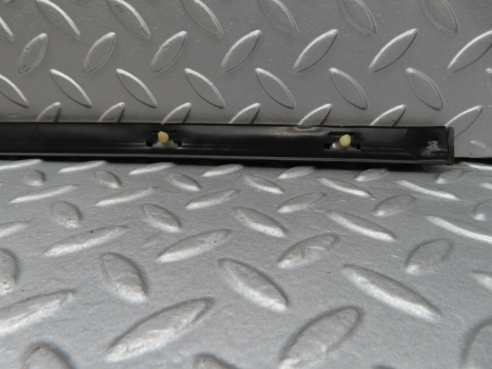 12595 Mercedes-Benz W108 Centre Door Chrome Trim Rear Left