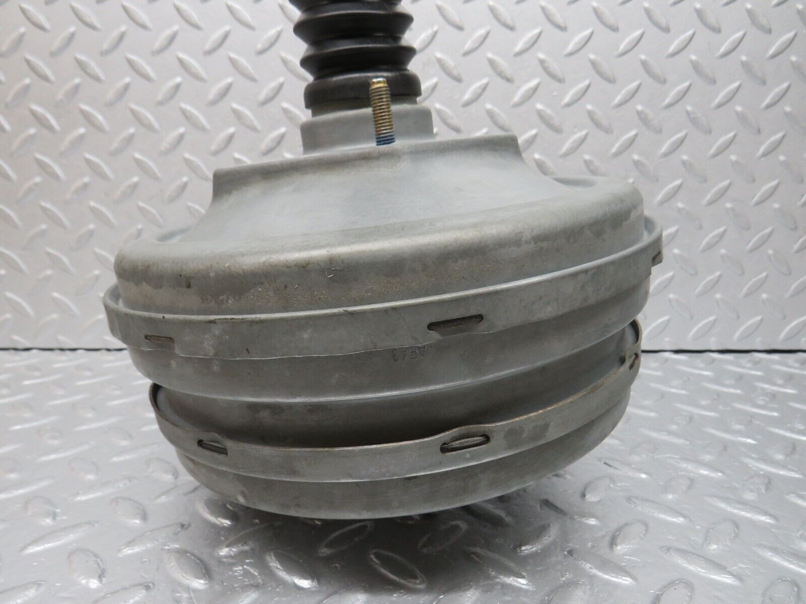 39364 Mercedes-Benz R129 320SL Coupe Brake Booster Lucas 0044302730