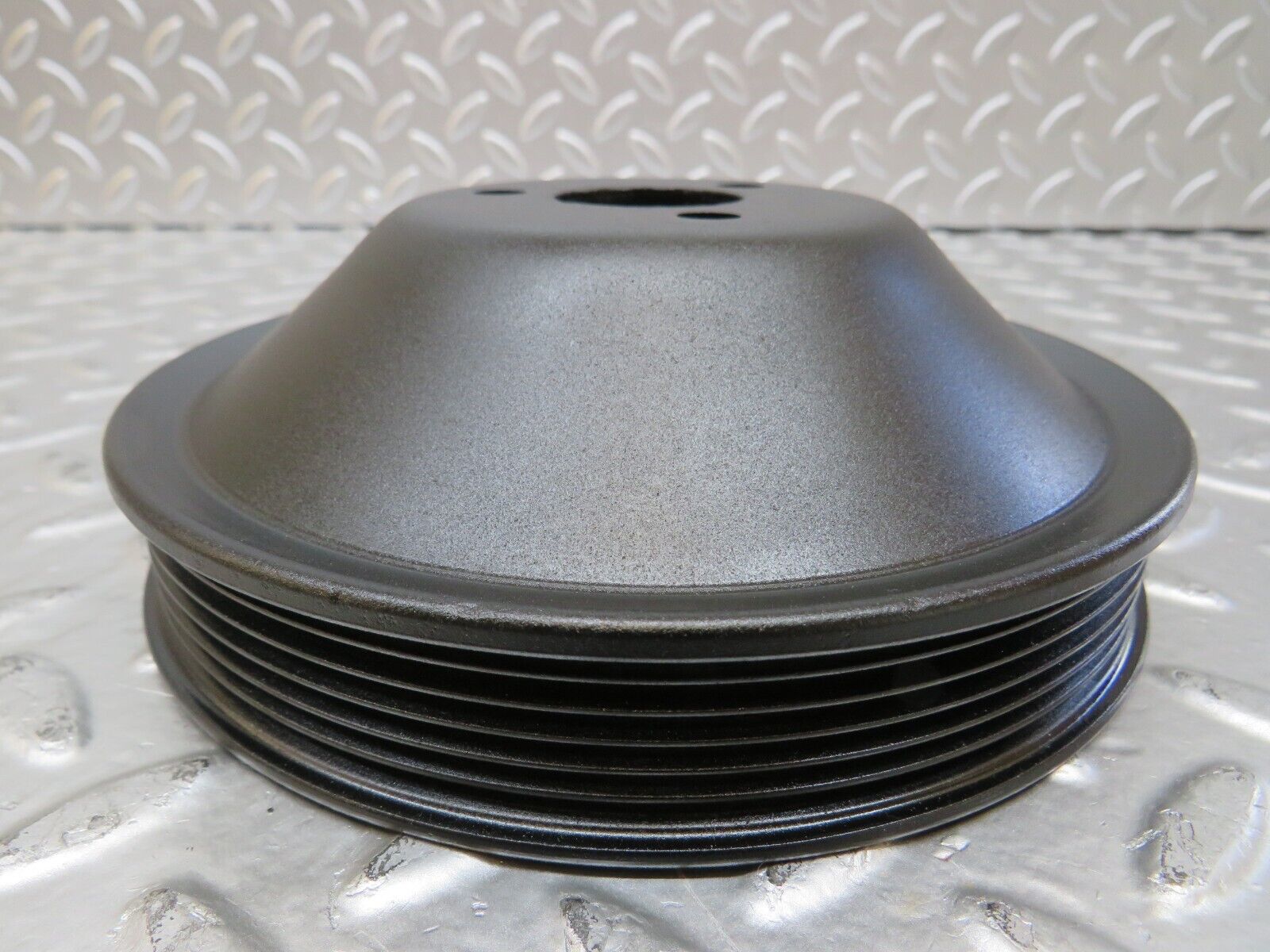 25372 Mercedes-Benz W201 190D Steering Pump Pulley 2014600479