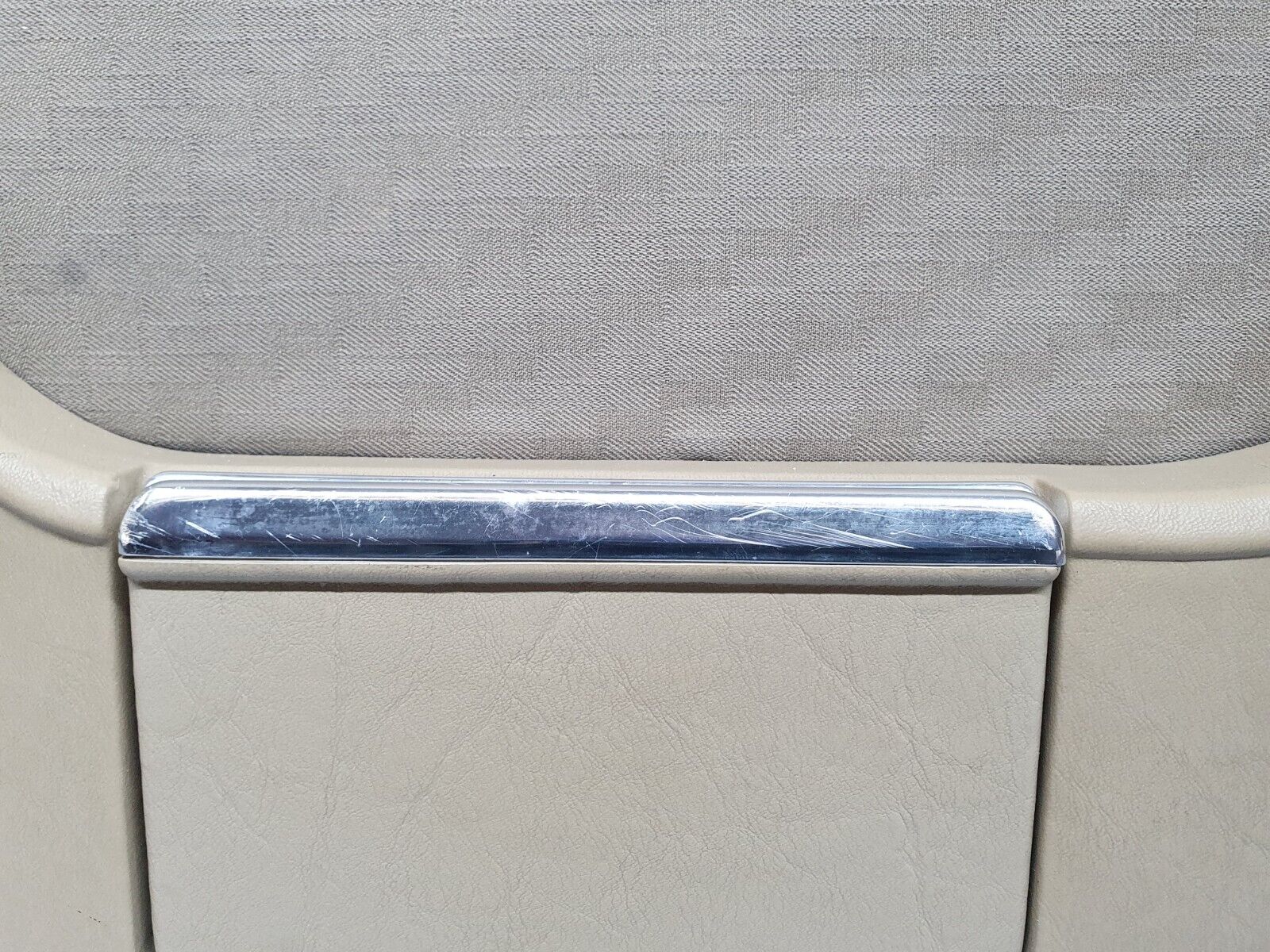 41119 Mercedes-Benz W126 300SE Rear Right Door Card Beige 1267370270