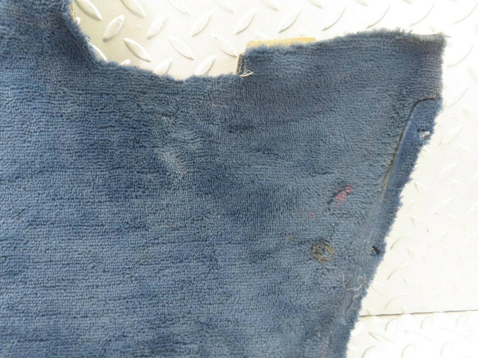 9496 Mercedes-Benz C124 300CE Coupe Centre Console Carpet Right Blue