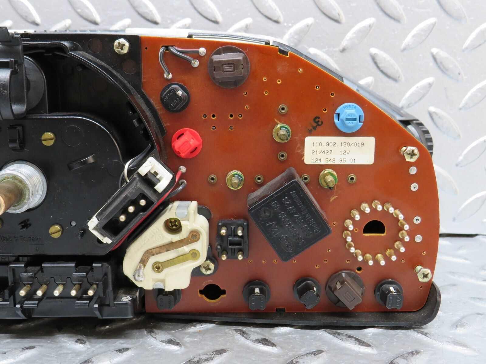 29204 Mercedes-Benz C124 320CE Coupe Instrument Cluster ASR 1244405447