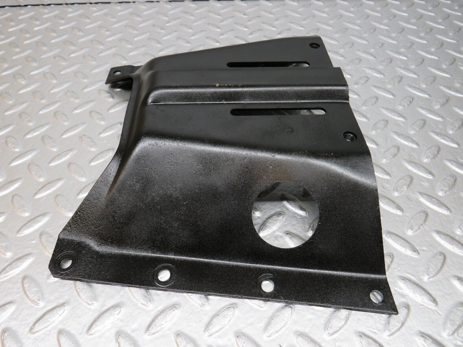 0799 Mercedes-Benz C107 350SLC Coupe Gearbox Mount Bracket Holder