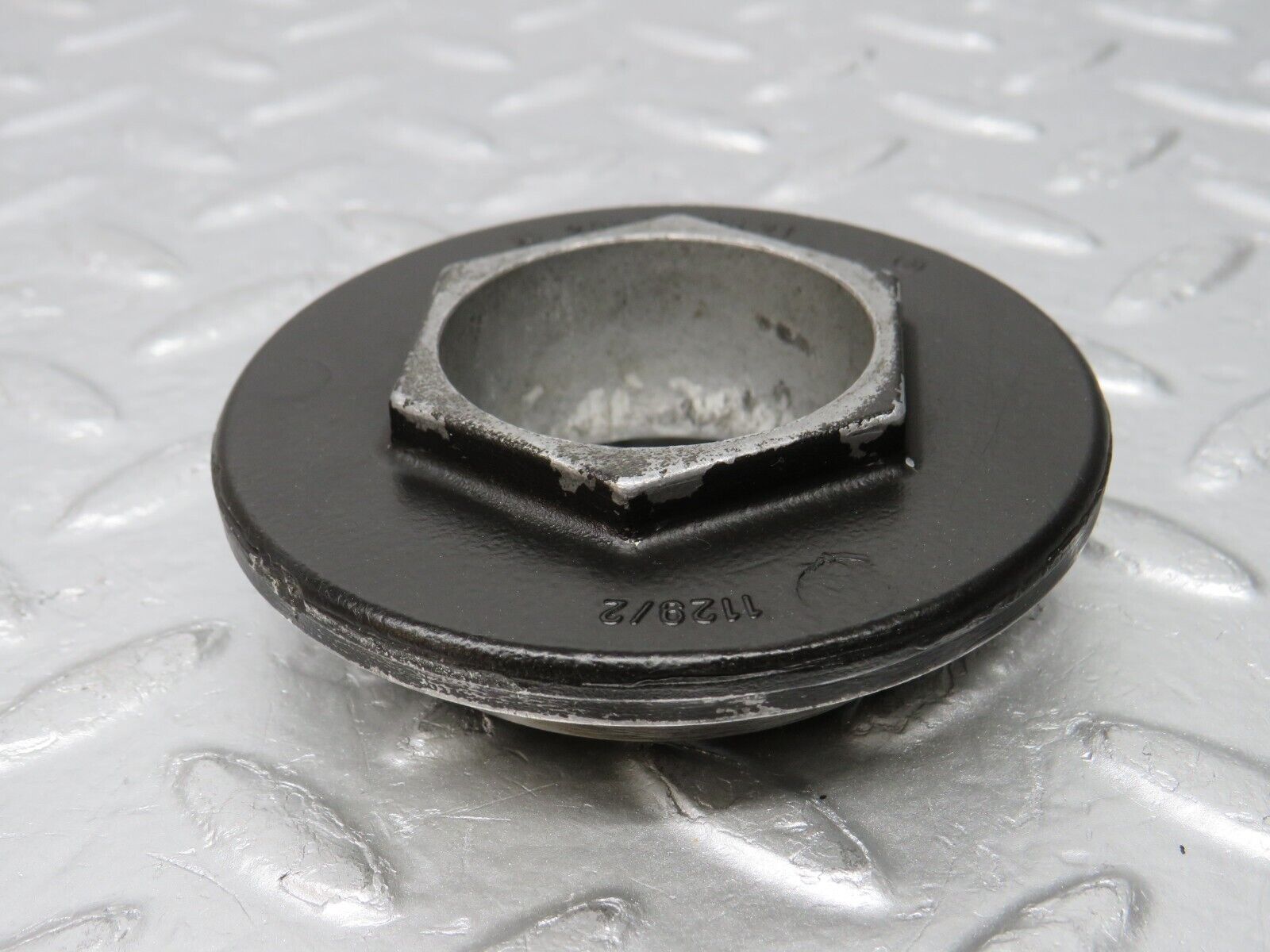 30915 Mercedes-Benz W201 190E 2.0L Fuel Tank Locking Sender Flange 2014710521