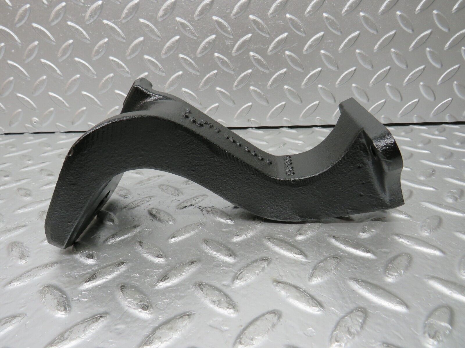 30135 Porsche 924 Engine Mount Bracket Right Side 477199308