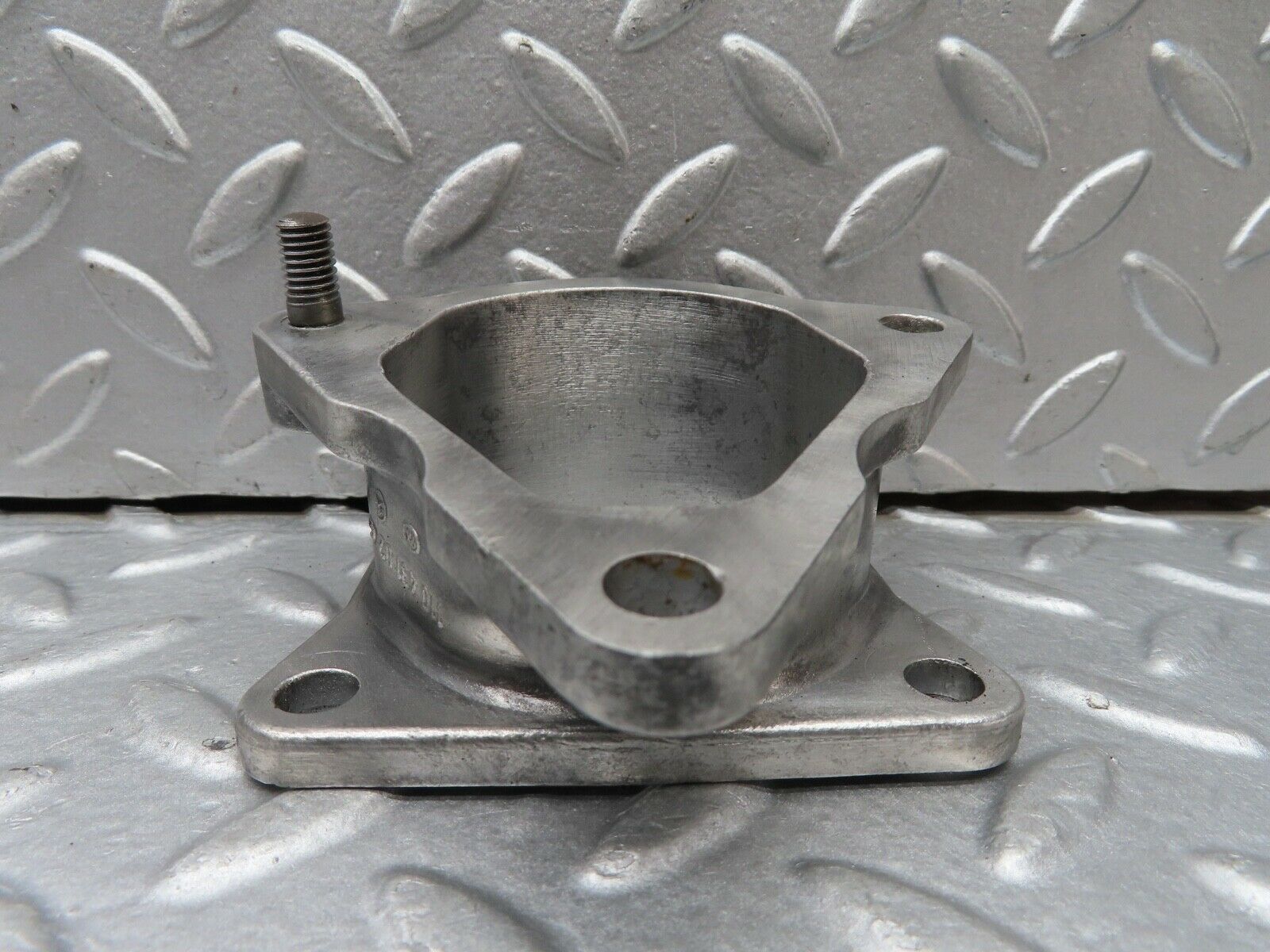 18322 Mercedes-Benz W111 220SE Coupe Brake Booster Flange 1104310245