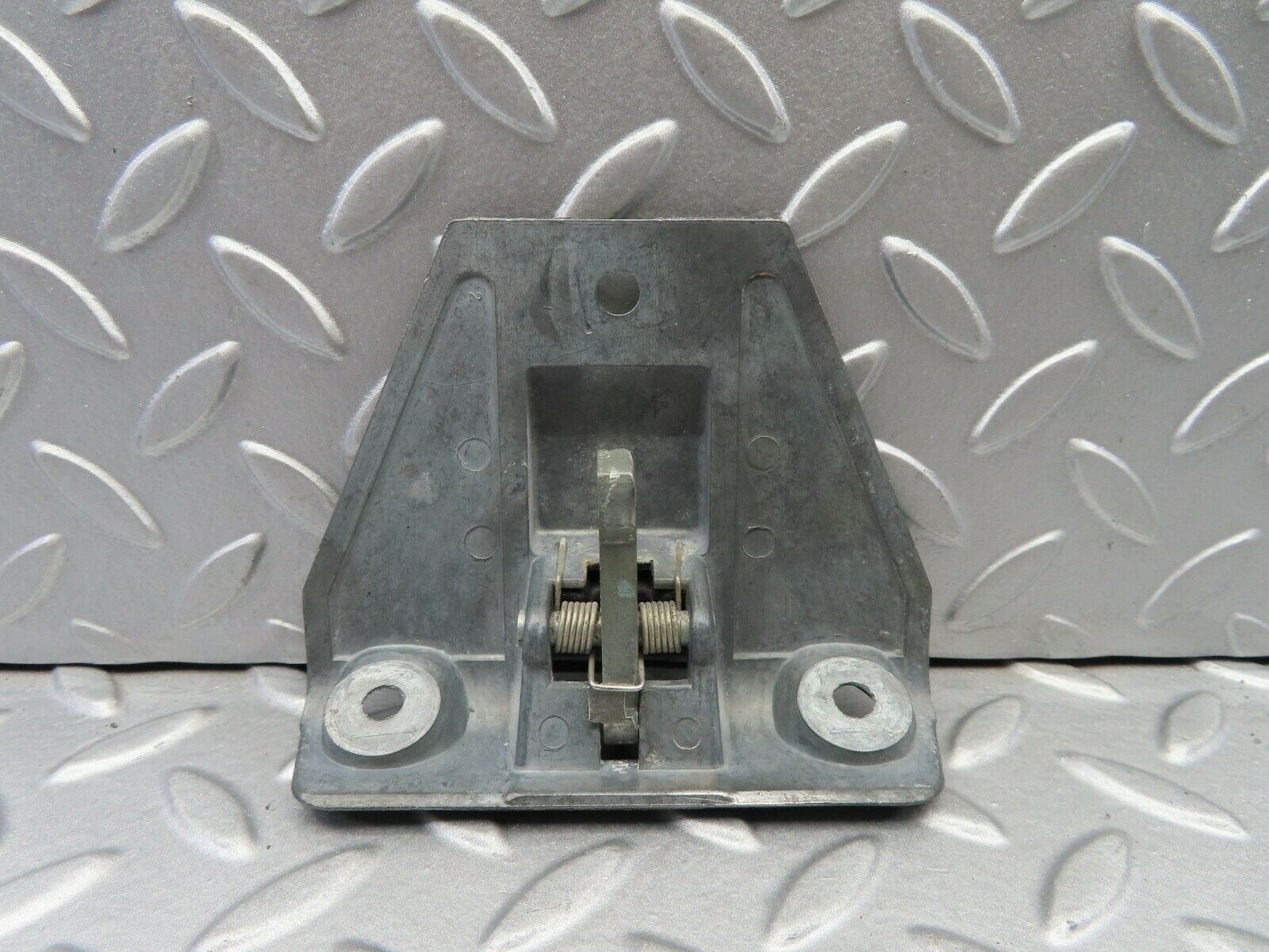 6883 Mercedes-Benz C107 350SLC Coupe Boot Latch Lock