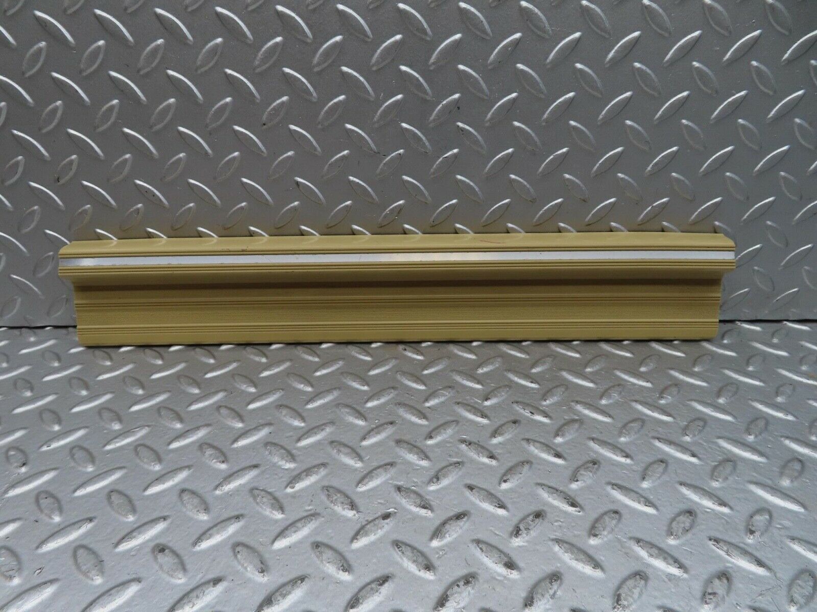 15393 Mercedes-Benz W123 230E Rear Left Door Sill Trim Beige