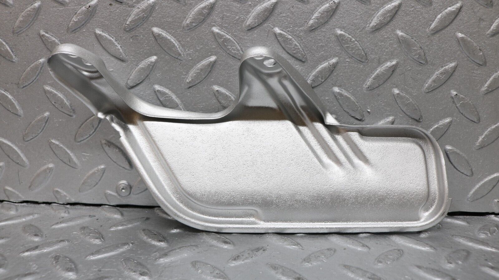 37239 Mercedes-Benz C126 420SEC Coupe Exhaust Heat Shield