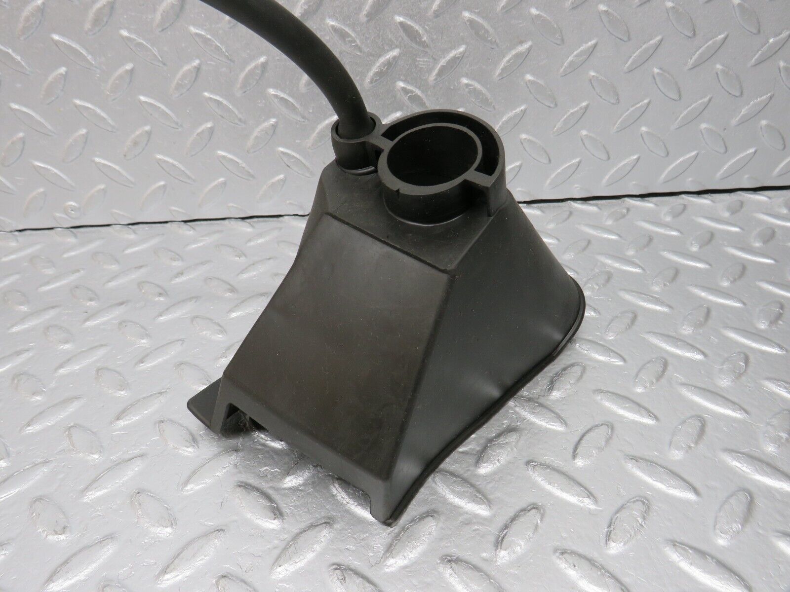 39400 Mercedes-Benz R129 320SL Coupe Roof Folding Lift Cylinder Cover L 1297700362