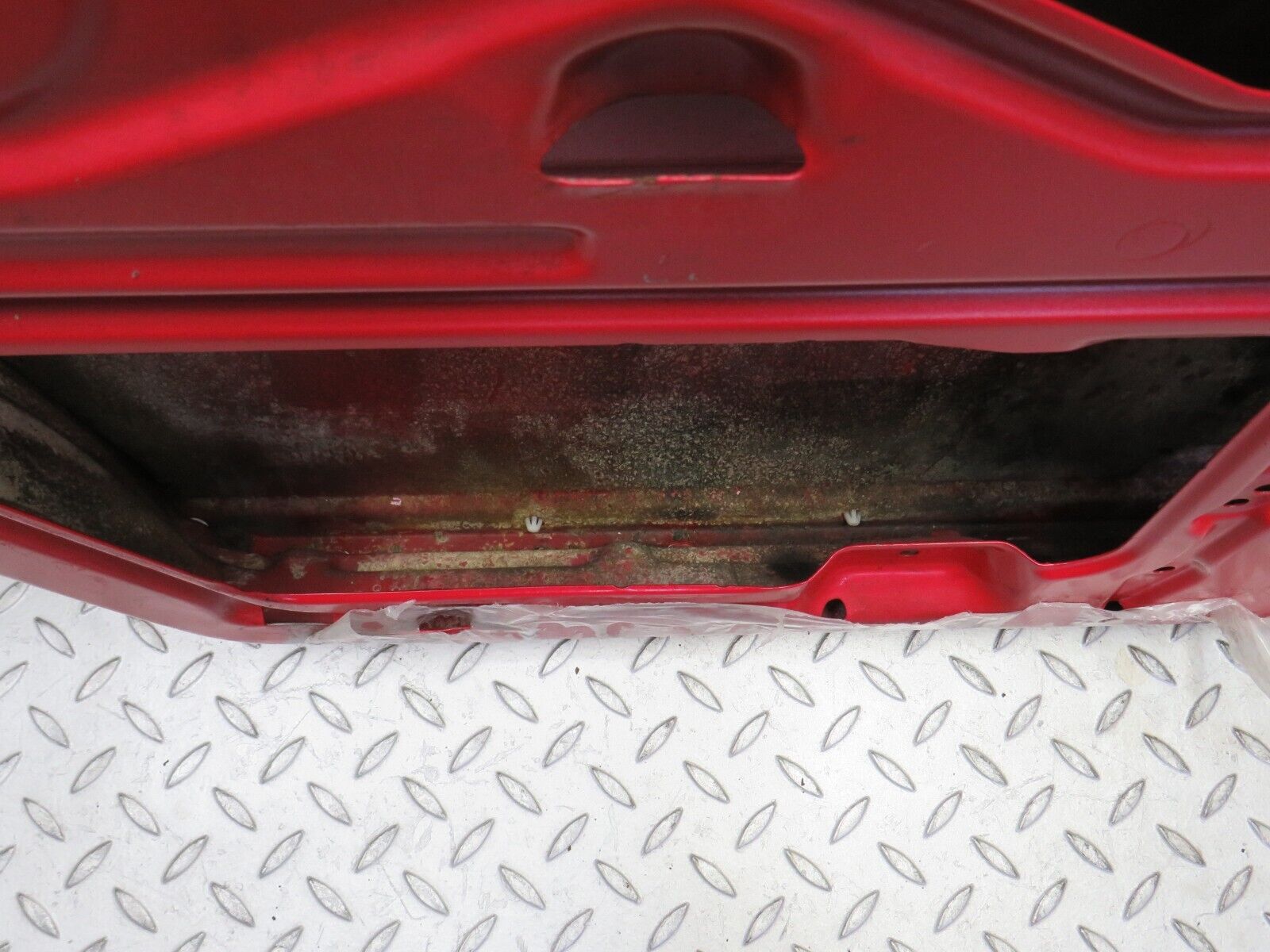 38750 Mercedes-Benz W201 190E 2.6L Rear Left Door