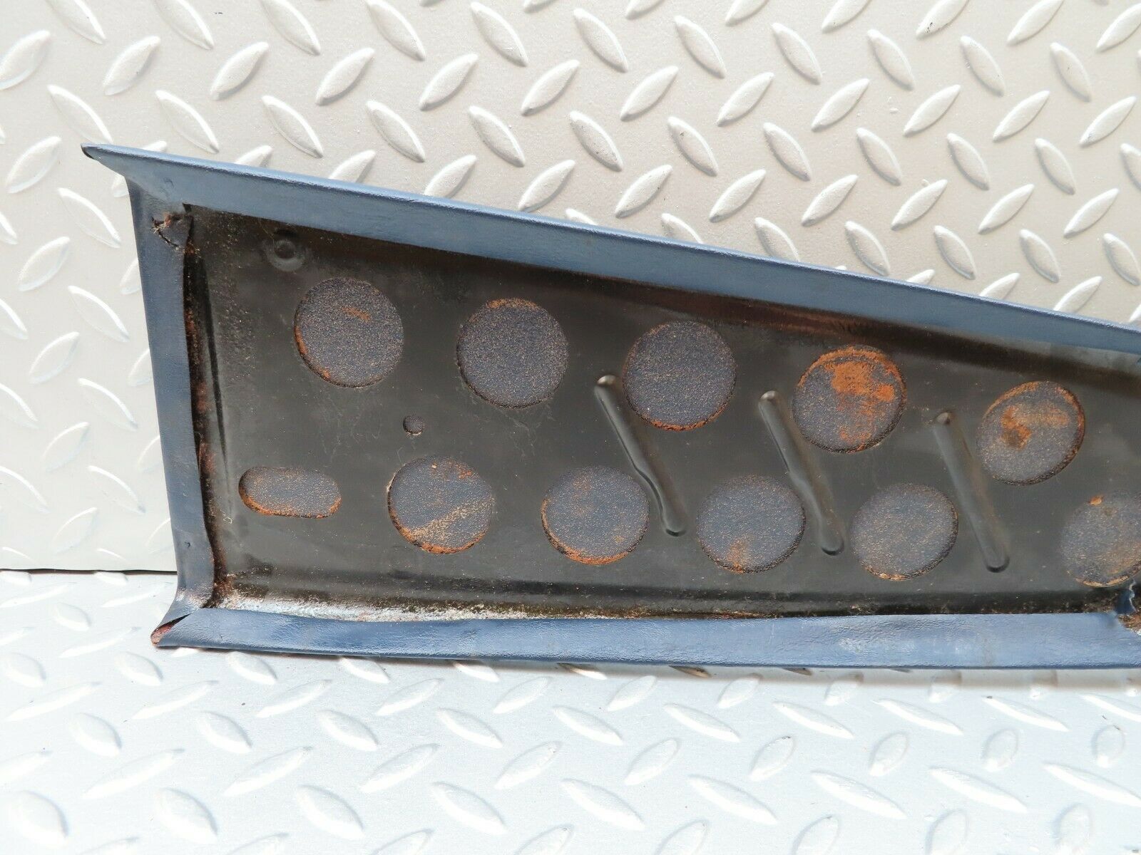 4345 Mercedes-Benz W123 230E B Pillar Cover Left Side Blue