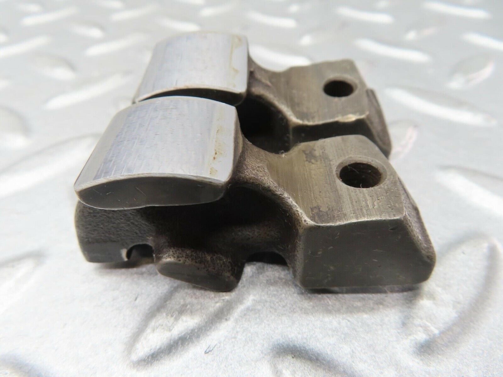 16747 Mercedes-Benz C107 380SLC Valve Rocker Arm