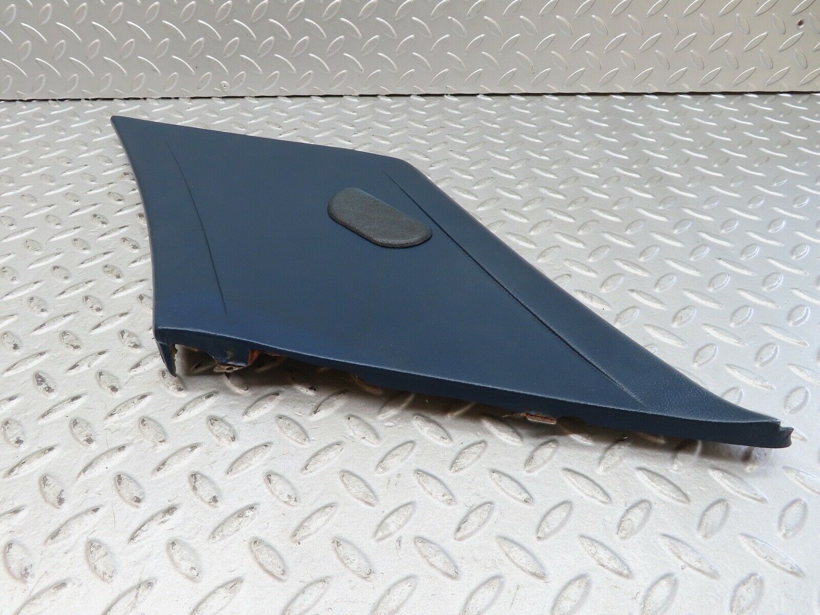 17516 Mercedes-Benz W116 450SEL C Pillar Cover Trim Right Side Blue