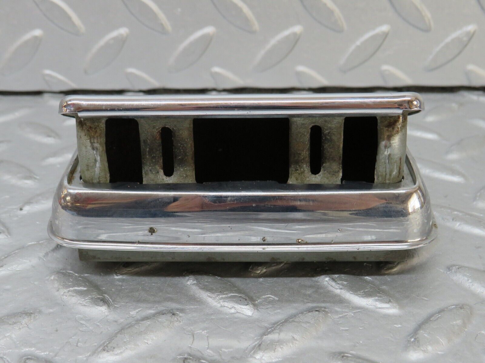 35696 Mercedes-Benz W108 Rear Door Ashtray Black