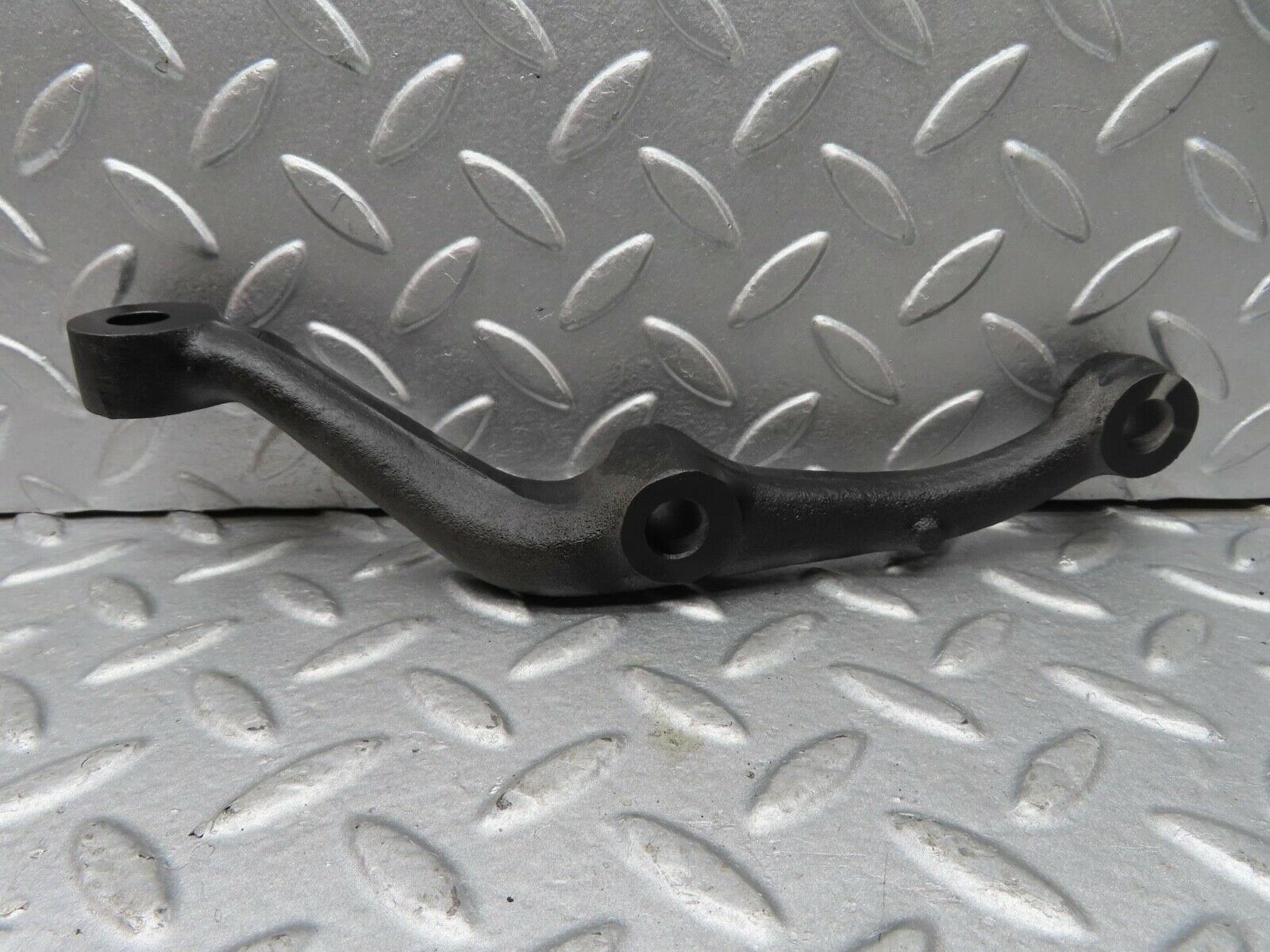 14464 Mercedes-Benz W116 350SE Front Axle Steering Arm Right