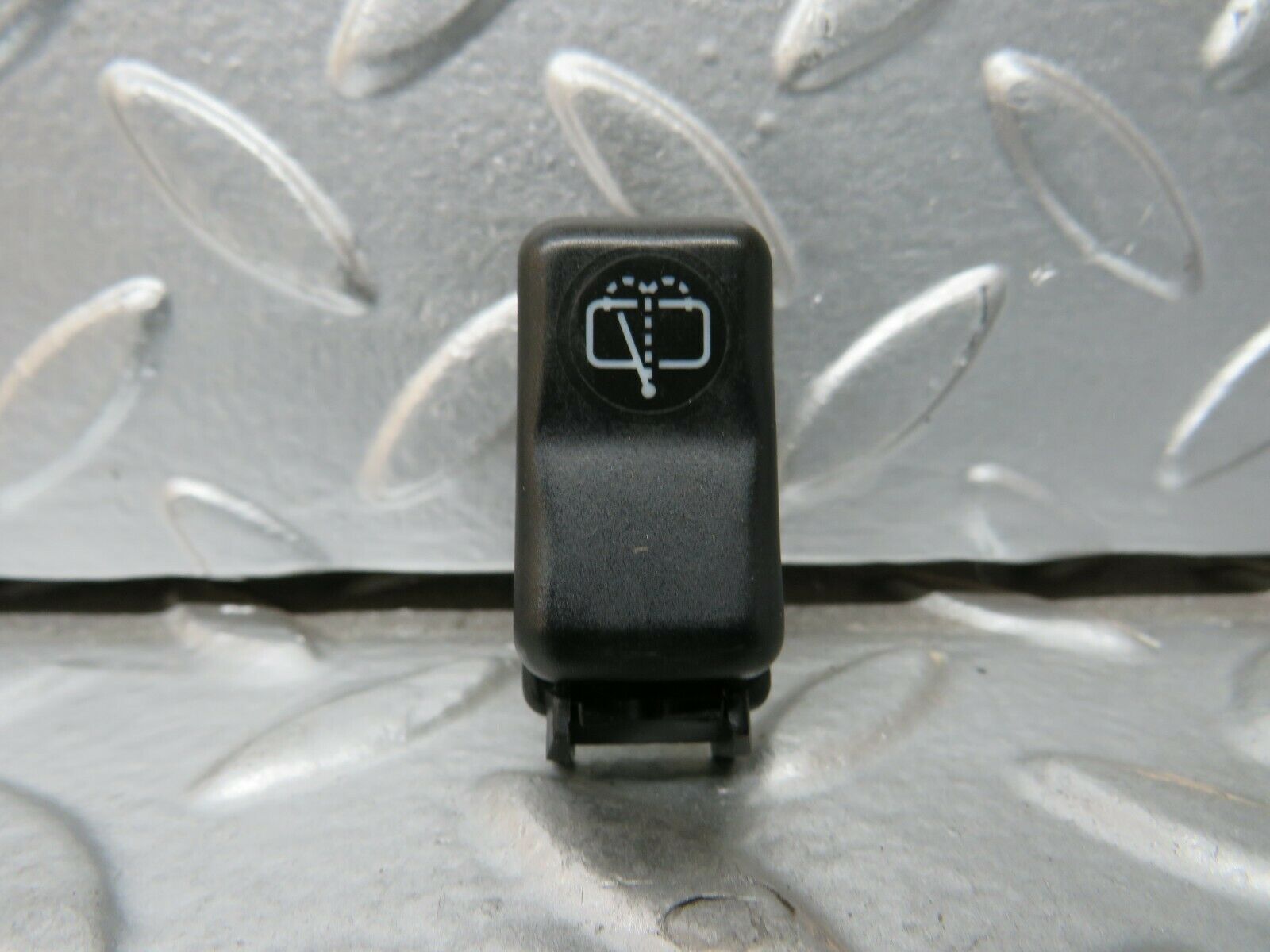 24291 Mercedes-Benz S124 220TE Wagon Tailgate Window Washer Switch 1248210051